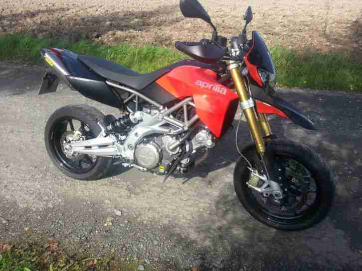 Aprilia Dorsoduro 750, EZ 2012, nur 4350km! mit Zubehör, Tausch möglich.