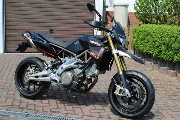 Aprilia Dorsoduro 750 / TÜV & Reifen NEU / Akrapovic / Bingo-Bikes