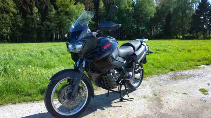 Aprilia ETV1000 Caponord