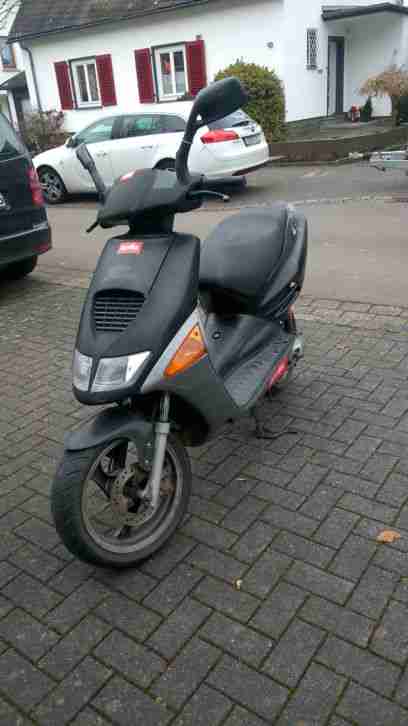 Aprilia LC50