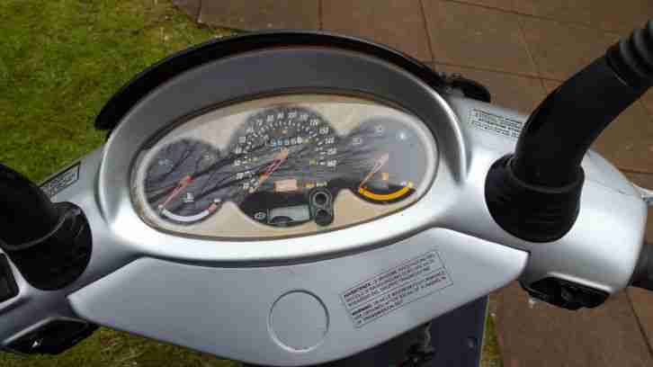 Aprilia Leonardo 125 1. Hand
