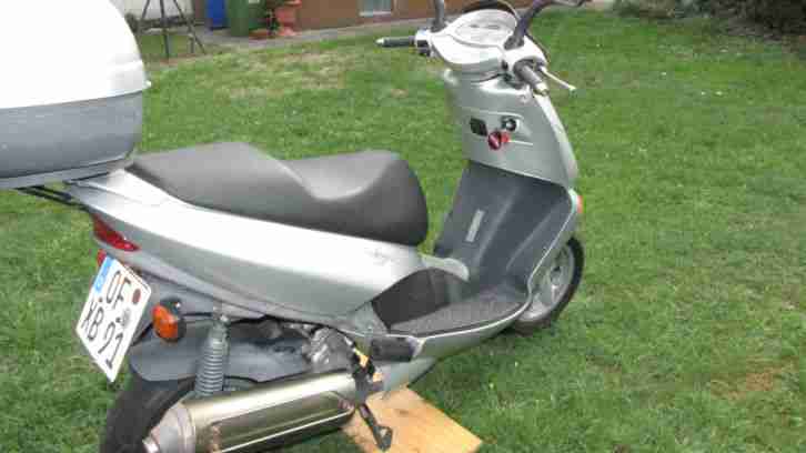 Aprilia Leonardo 125