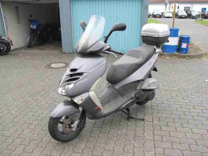 Aprilia Leonardo 300