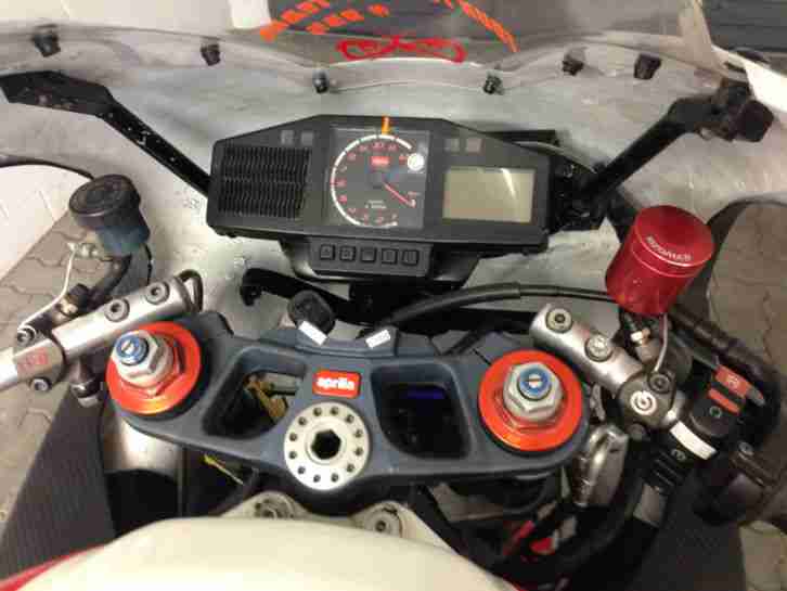 Aprilia Mille RSV 1000 RP Bj.2001 Laufleistung 17.500km Rennmaschine