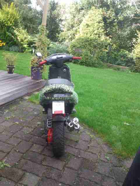 Aprilia Mofa Roller