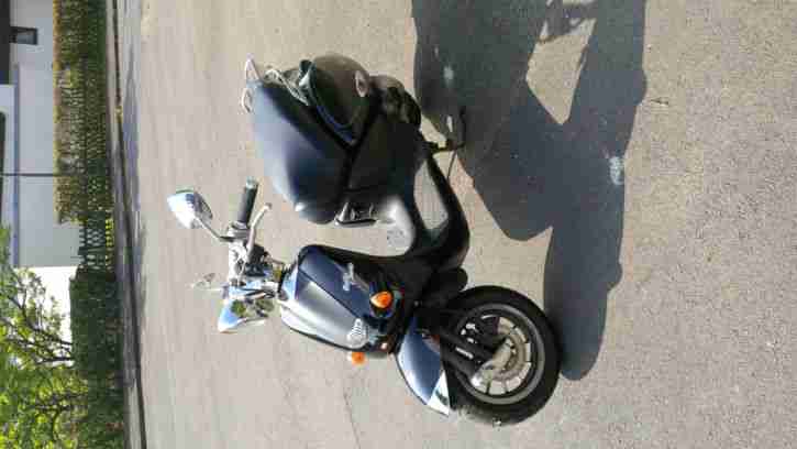 Aprilia Mojito Custom schwarz 50 ccm, 3 kW
