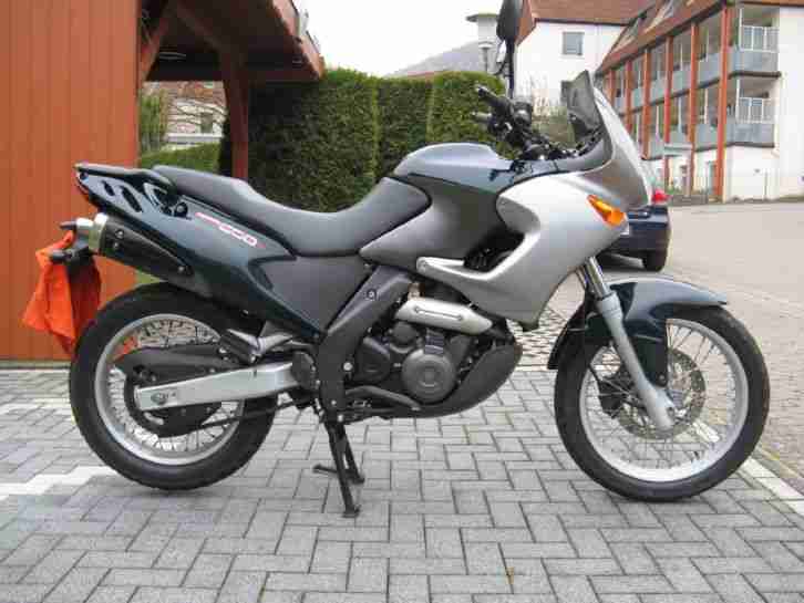 Aprilia Pegaso 650 I.E, Einspritzer, Bj 2003,nur 14000 km,Rotax-Motor,Tüv 5.2016