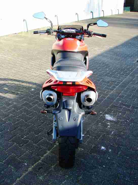 Aprilia Pegaso 650 Top Zustand 2001 TÜV 2017 erst 26 tkm gelaufen in Carbon Rot
