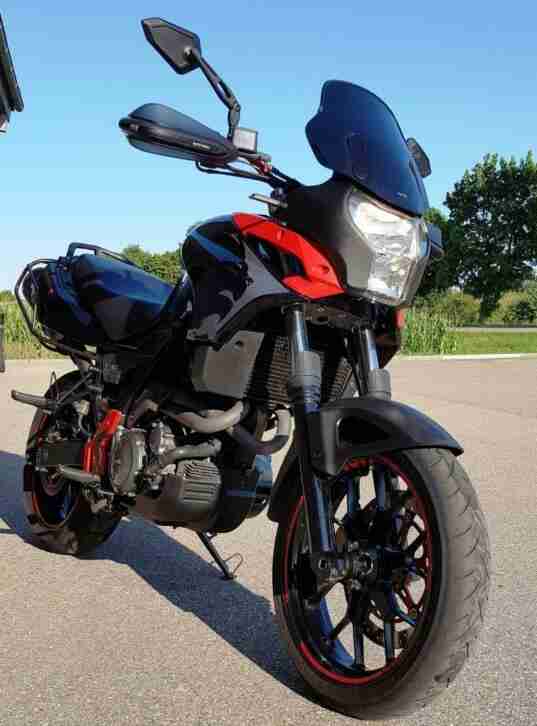 Aprilia Pegaso Strada