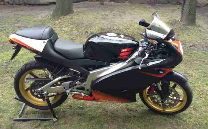 Aprilia RS 125, Bj. 2003, Offen/Gedrosselt (per Schalter)