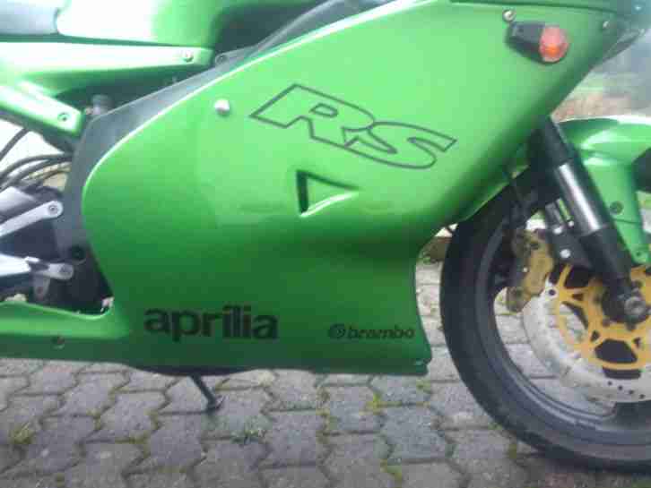 Aprilia RS 125 MP Bj. 10/2000, offen (31 PS), Neulack, gepflegt