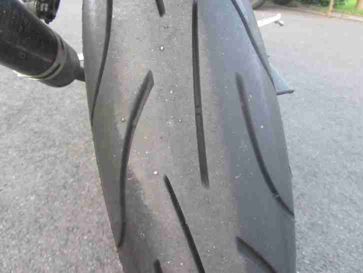 Aprilia RS 125 mit 2 Verkleidungen guter Zustand erst 15tkm silber Val Rossi