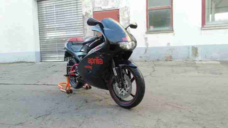 Aprilia RS 125 schwarz matt TÜV Neuer Zylinder TOP