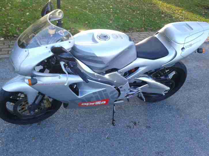Aprilia RS 250 Top Zustand Unfallfrei 15000km Sammlerzustand selten