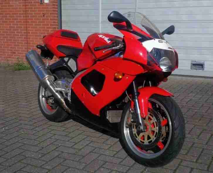 Aprilia RSV 1000 Mille 13750 Kilometerstand in Rosso Red
