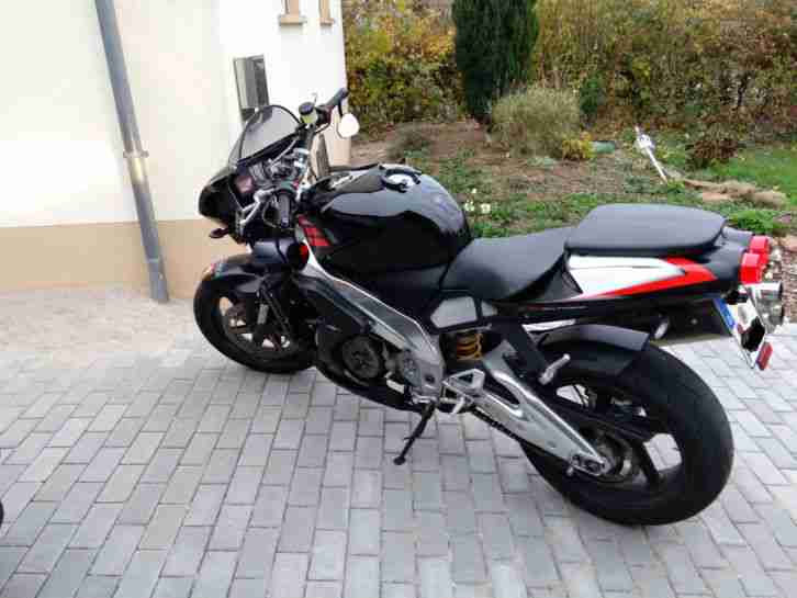 Aprilia RSV 1000 Mille Tuono