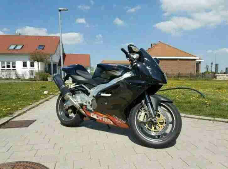 Aprilia RSV 1000 R