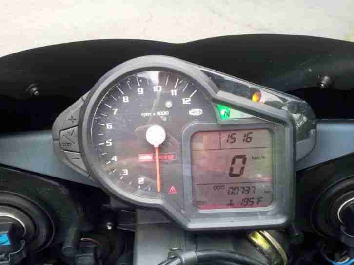 Aprilia RSV 1000 RR Mille gepflegter Zustand Keine Tuono RSV4