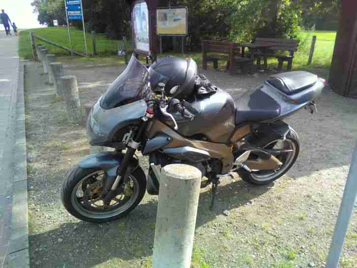 RSV 1000 Tuono zum Spass haben