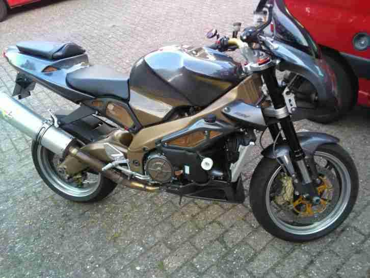 Aprilia RSV 1000 Tuono - zum Spass haben -