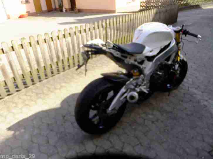 Aprilia RSV 4R Unfallschaden