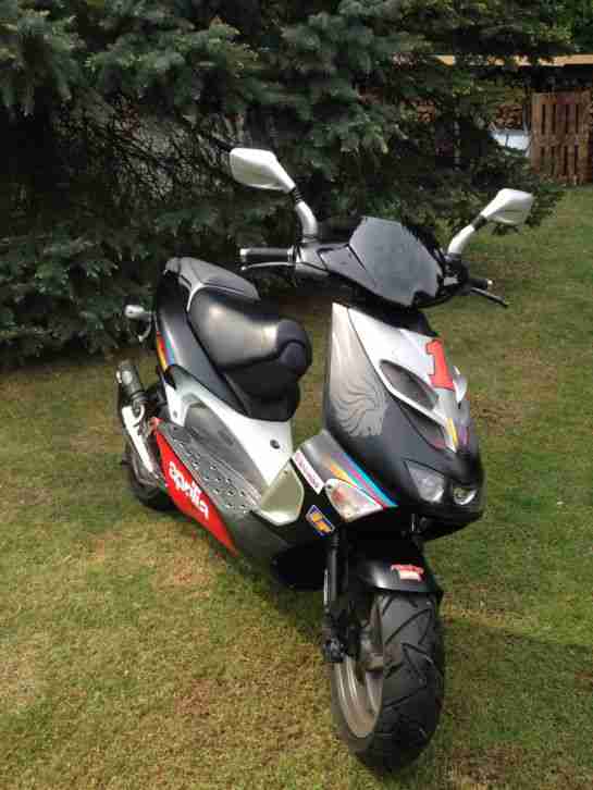 Aprilia SR 50 Di-Tech Sondermodell GP1