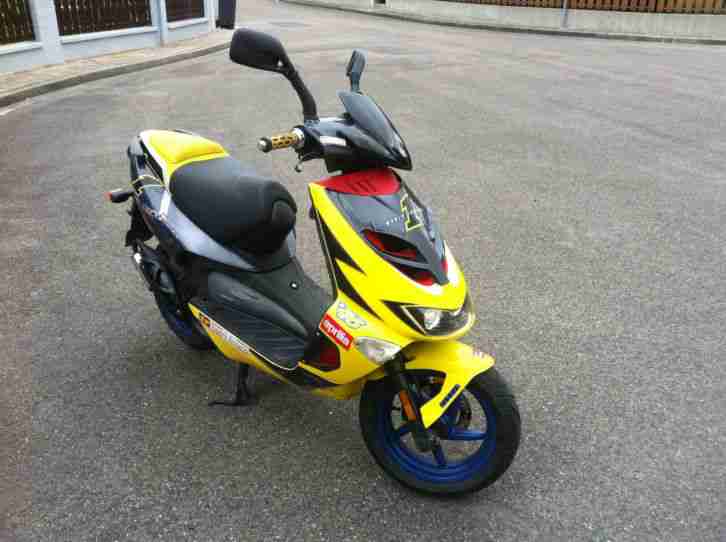 Aprilia SR 50 LC Ditech Di Tech Ditec Roller Top Zustand Service NEU 2003 Morini