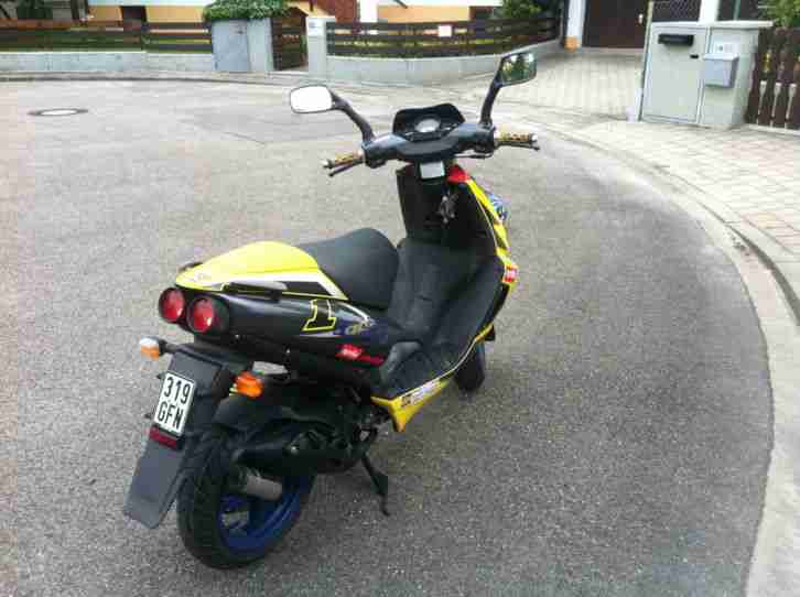 Aprilia SR 50 LC Ditech Di Tech Ditec Roller Top Zustand Service NEU 2003 Morini