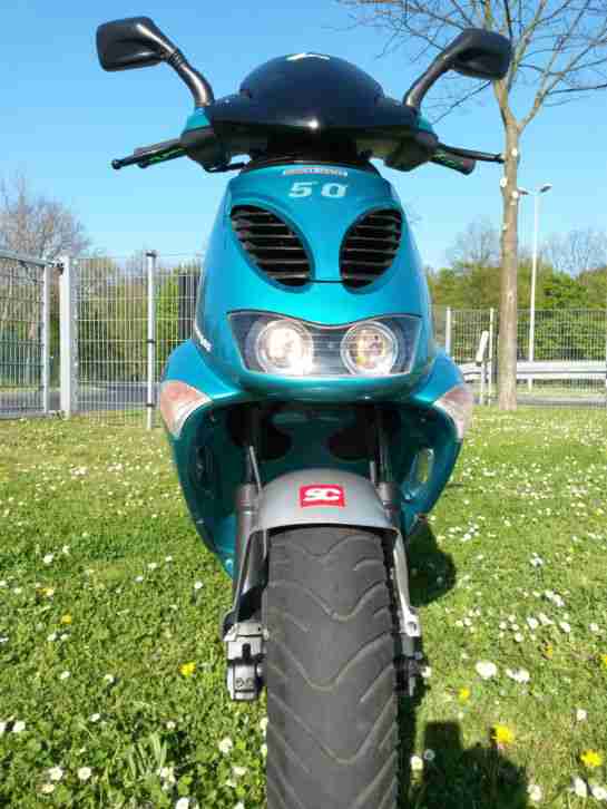 Aprilia SR 50 LC TOP inkl Lieferung alles NEU