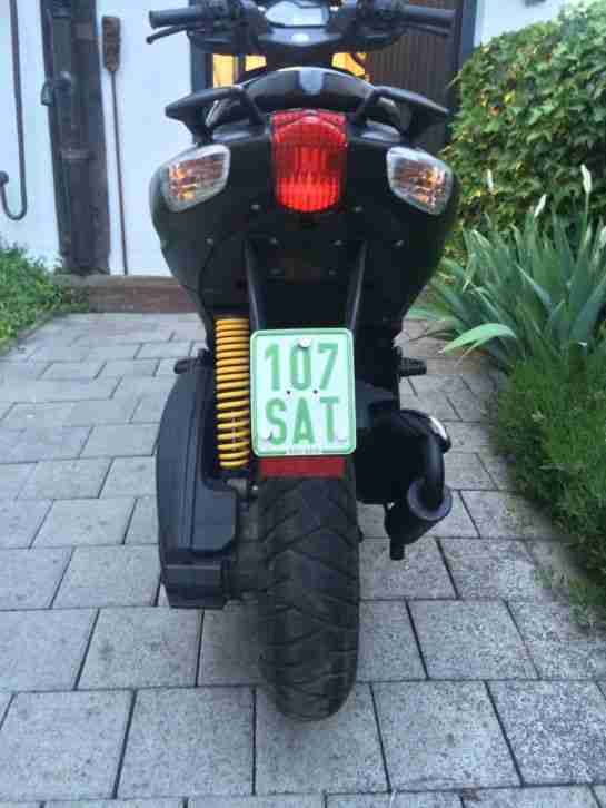 Aprilia SR 50 R Factory