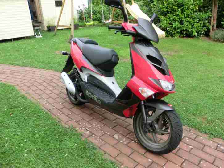 Aprilia SR 50 Sport Pro 2004er - offen - schnell