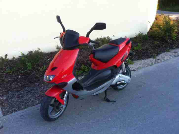 Aprilia SR 50 WWW Motorroller Roller Minarelli 25/50 Papiere unverbastelt