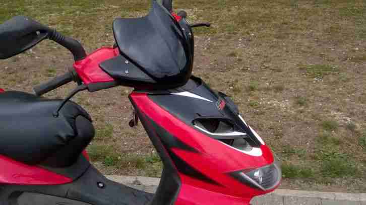 Aprilia SR 50 sport