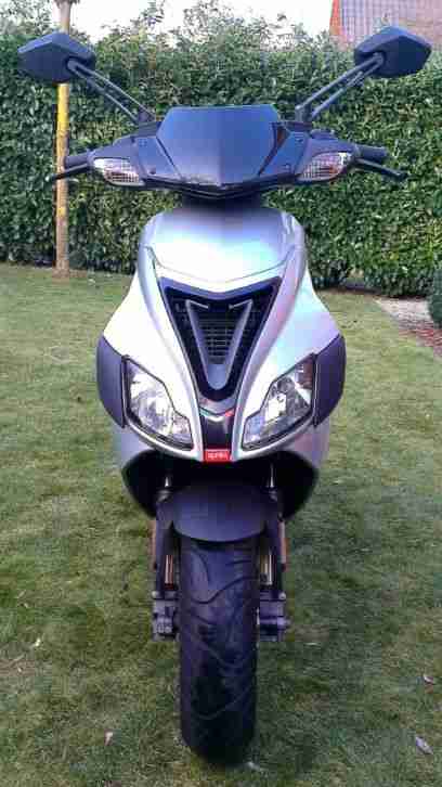Aprilia SR 50R, Silver, 9200KM, 2010