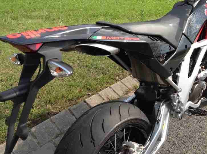 Aprilia SXV 550 Motard Supermoto Supermotard KTM SMC R Husqvarna 701