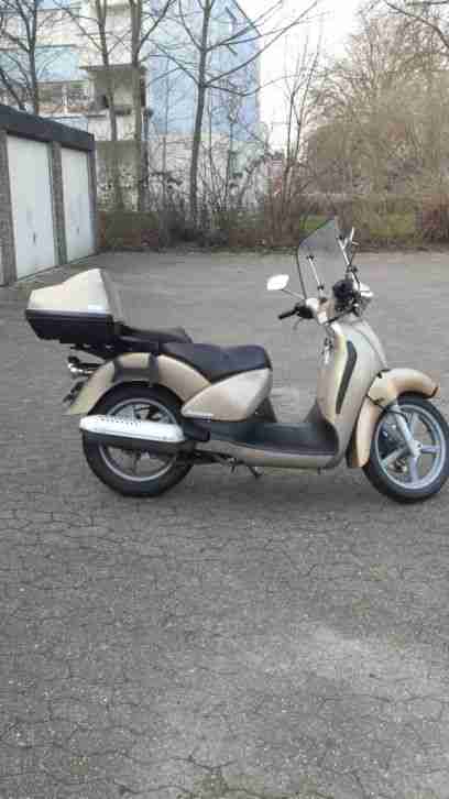 Aprilia Scarabeo 125