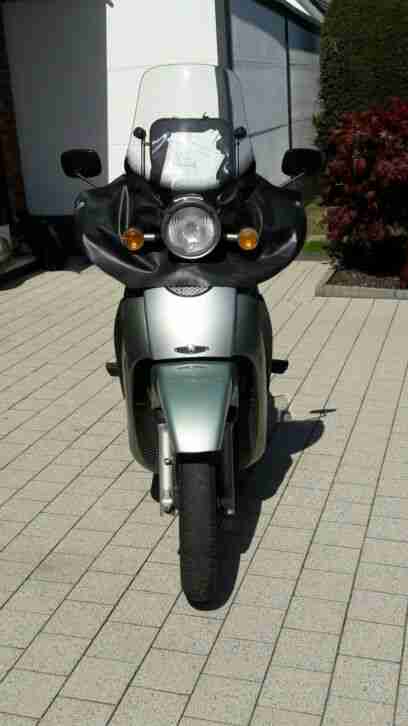 Aprilia Scarabeo 125 Reiseroller