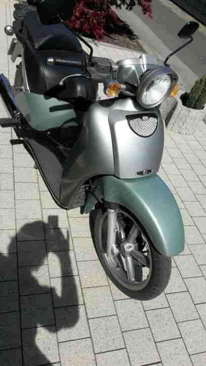 Aprilia Scarabeo 125 Reiseroller
