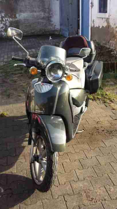 Aprilia Scarabeo 125 Wassergekühlt