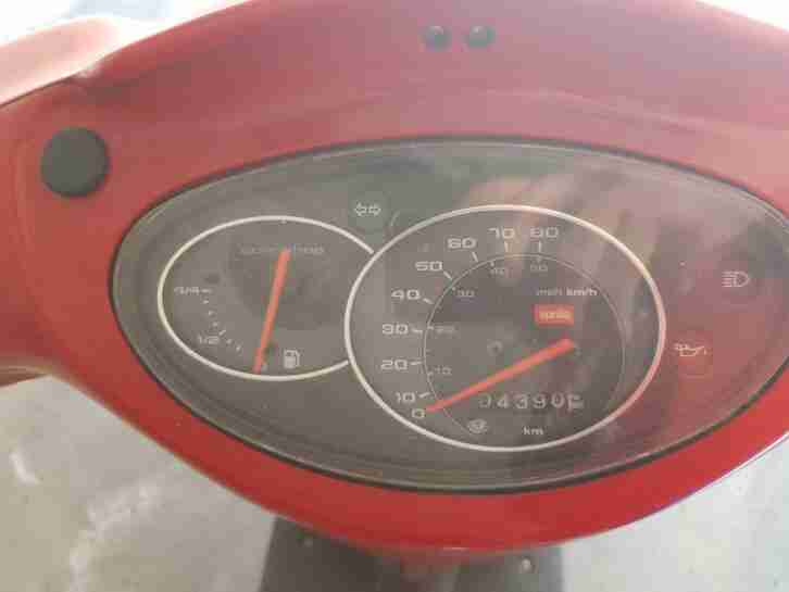 Aprilia Scarabeo Roller 50 ccm - nur 4390 km