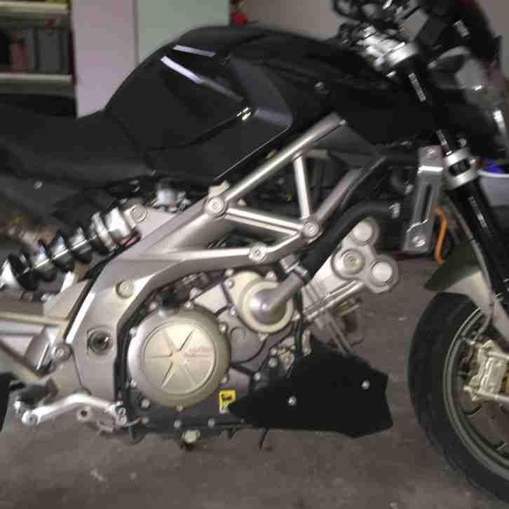 Aprilia Shiver 750