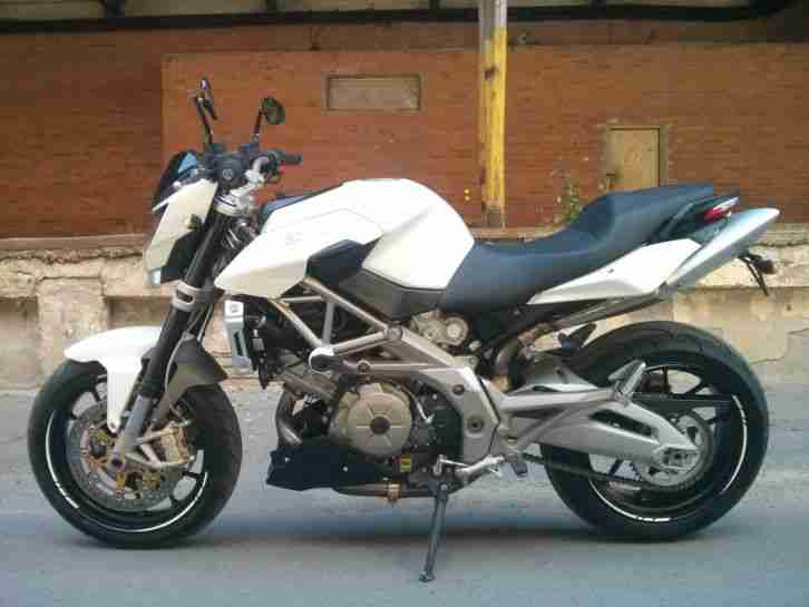 Aprilia Shiver 750 Ez2013 3900km noch garantie dabei