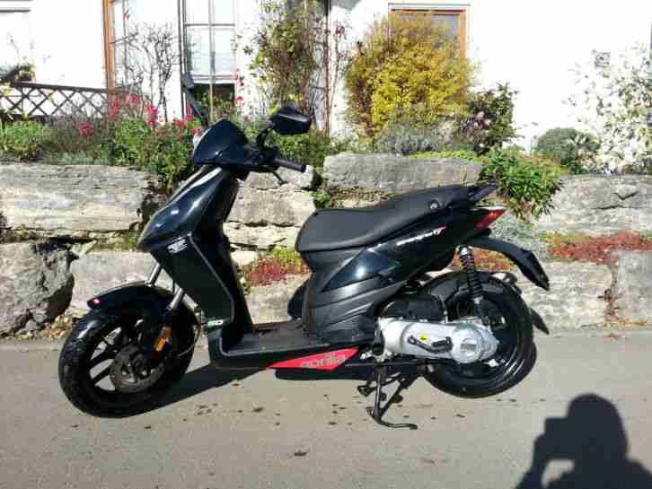 Aprilia Sportcity 50 one