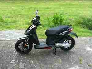 Aprilia Sportcity One