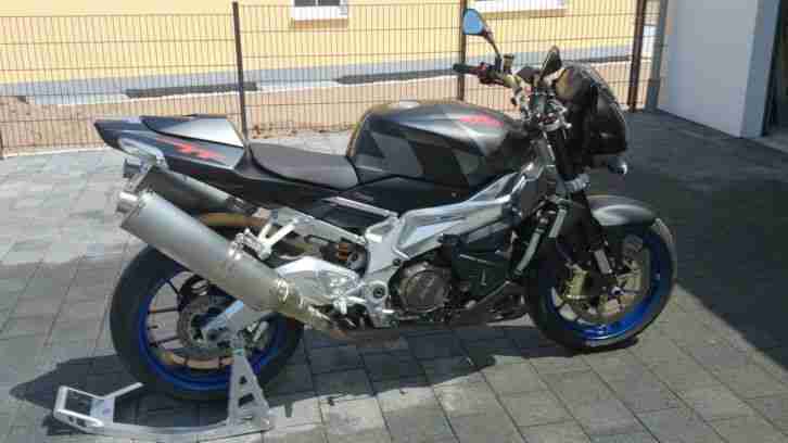 Aprilia Tuono 1000RR sehr gepflegt wie neu!!! 12000km