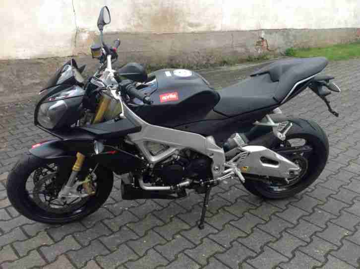 Aprilia Tuono V4 APRC