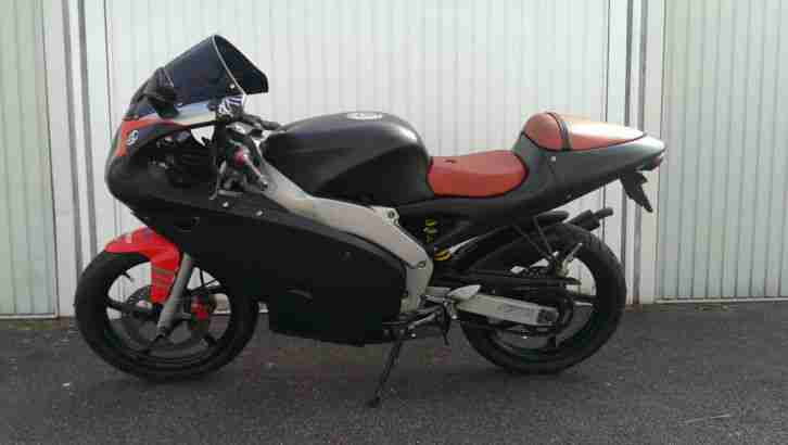 Aprilia rs50 + viele Ersatzteile - Verkleidung - Felgen