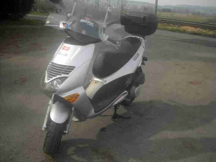 Aprillia Leonardo Roller 150