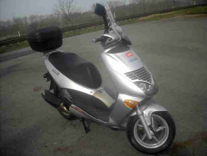 Aprillia Leonardo Roller 150