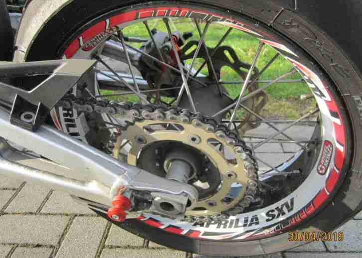 Aprillia SXV 550 Supermoto (kein RXV Umbau!) TOP ZUSTAND wenige KM
